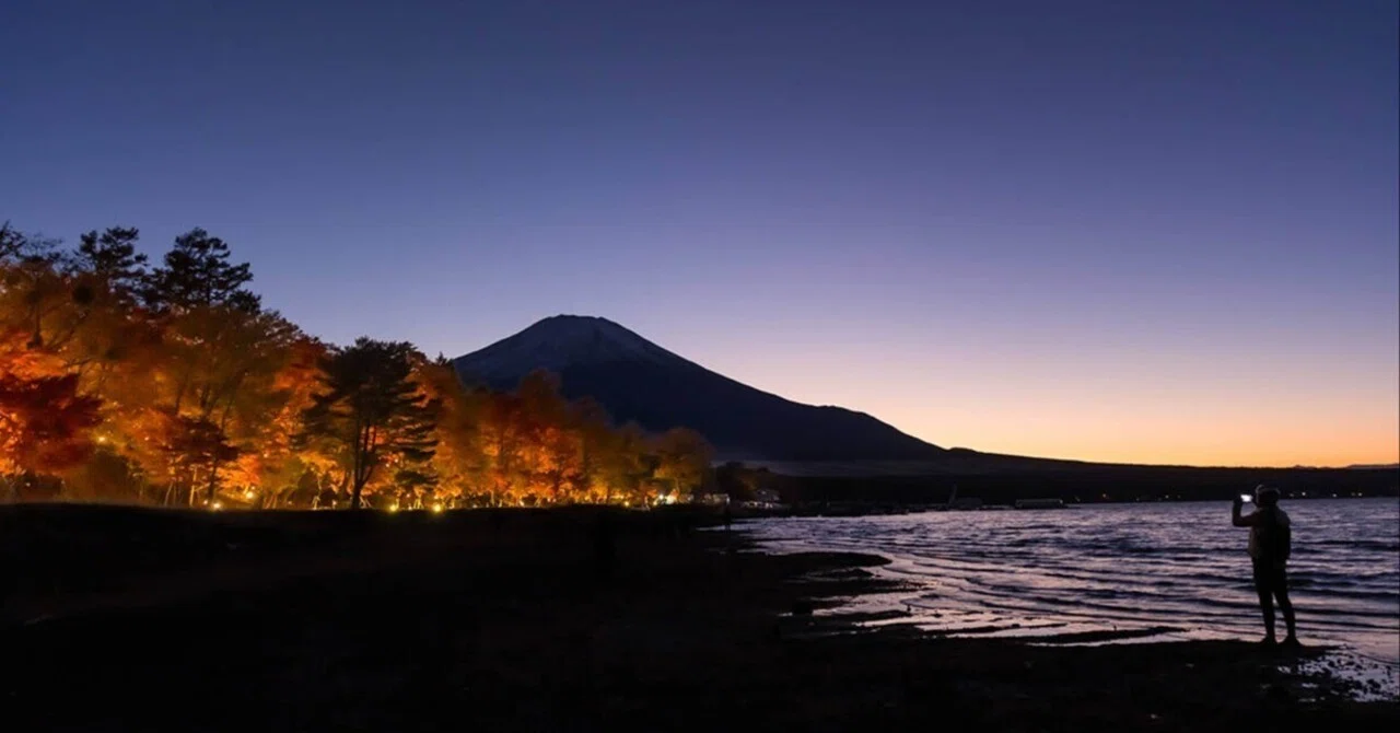 夕焼けの遠景 山中湖 夕焼けの渚 紅葉まつり | X-T5+SIGMA 10-18mm F2.8 , α7CII+