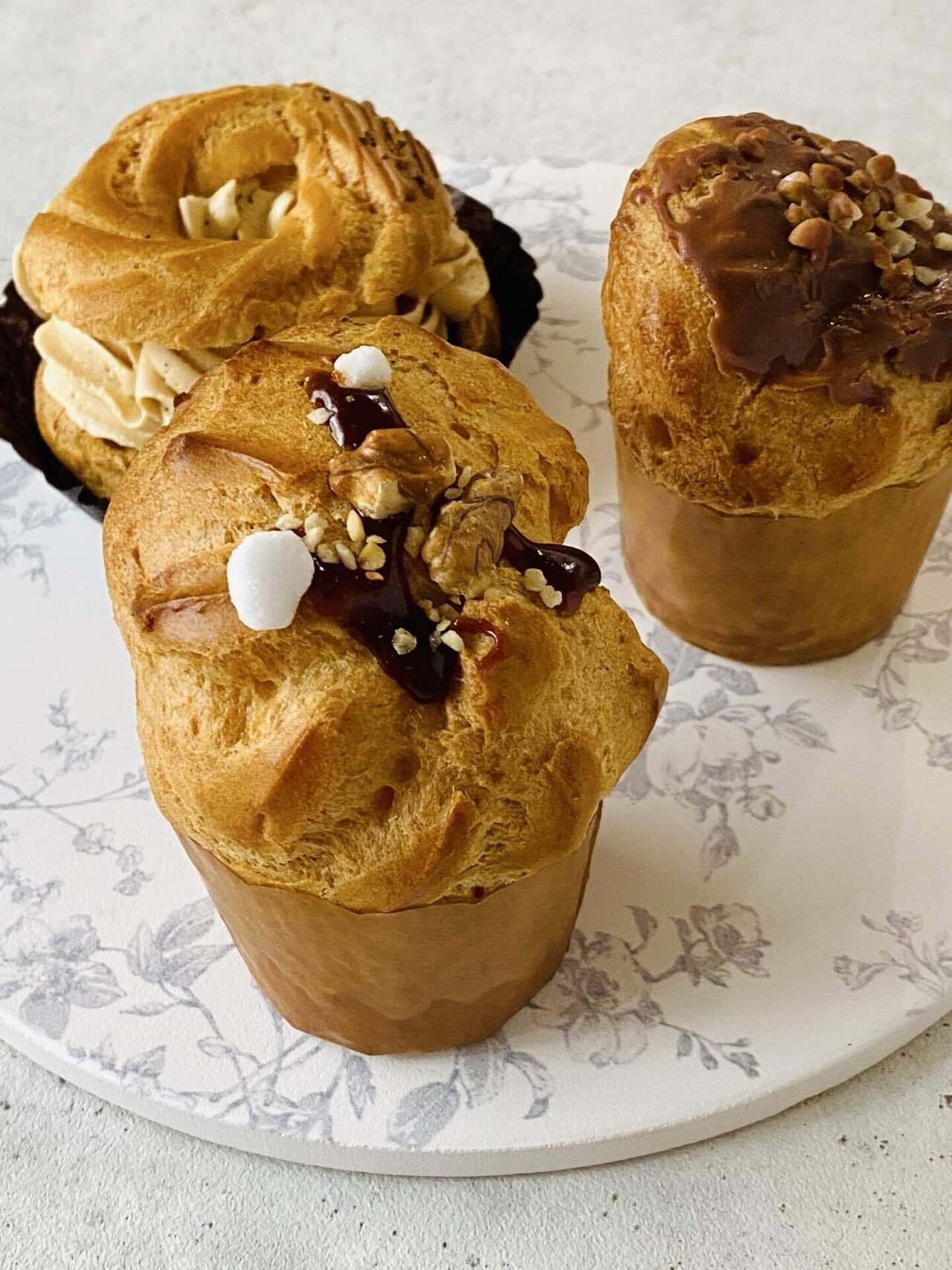 モコモコ独特のフォルムがかわいいシュークリーム｜Tamara