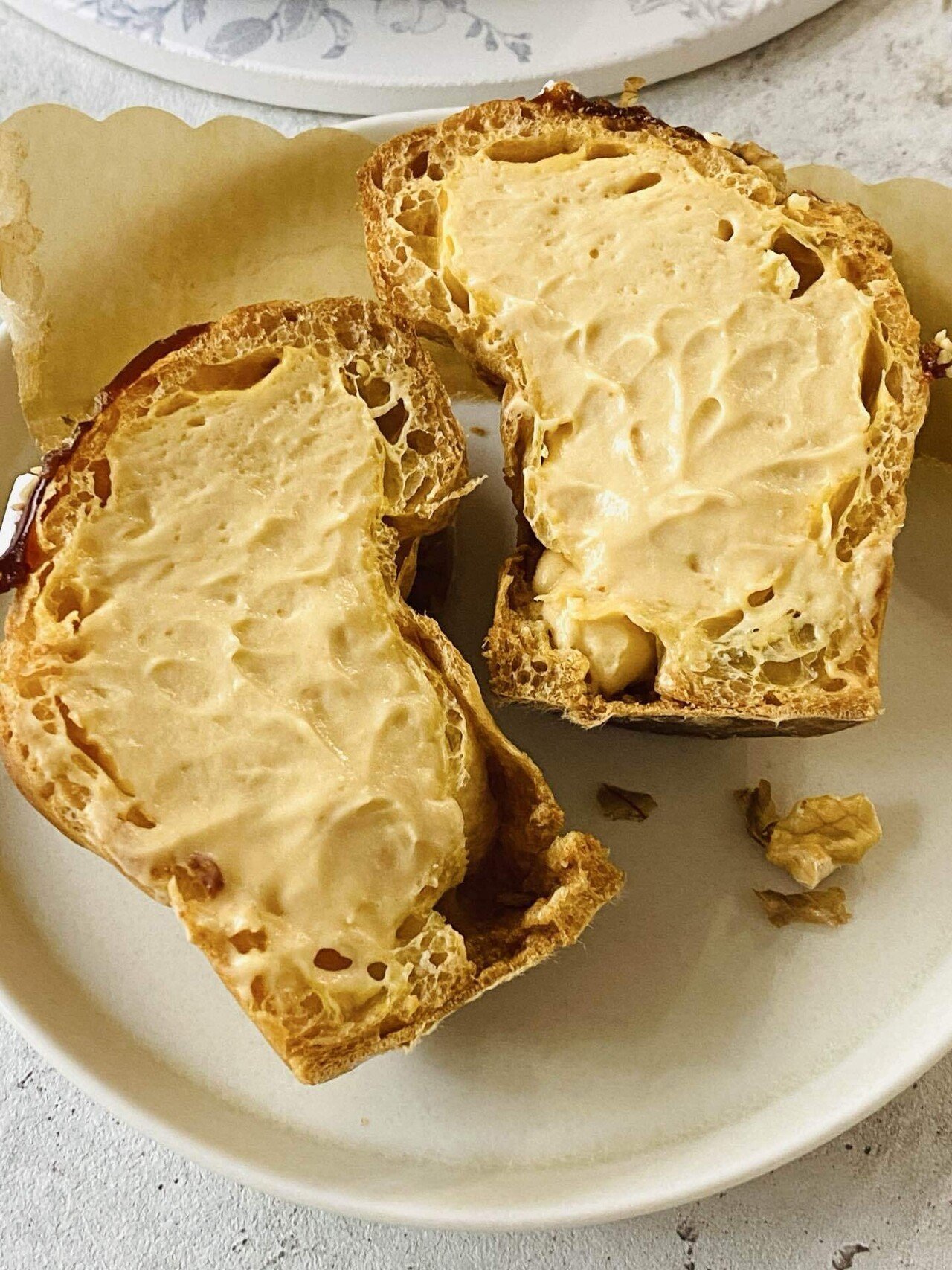 モコモコ独特のフォルムがかわいいシュークリーム｜Tamara