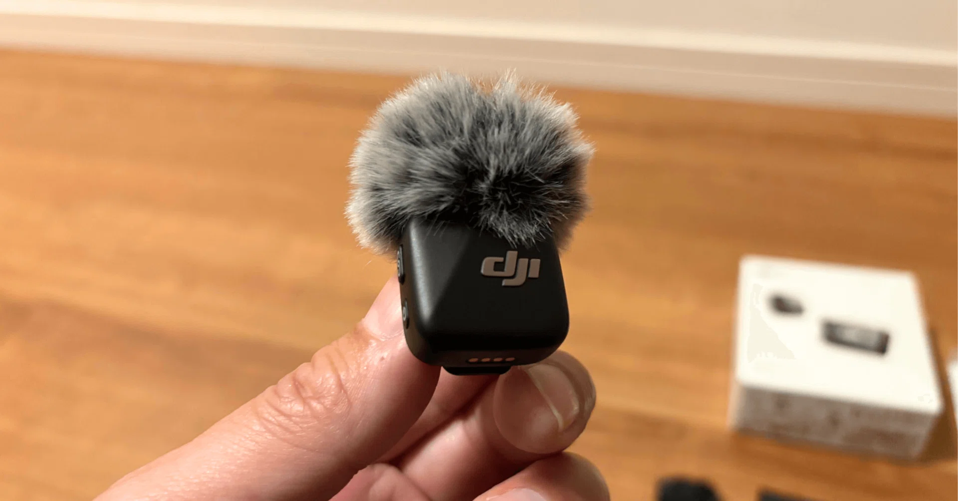 DJI Mic Miniは「買い」？ガジェットレビュー特化の超軽量マイクを徹底