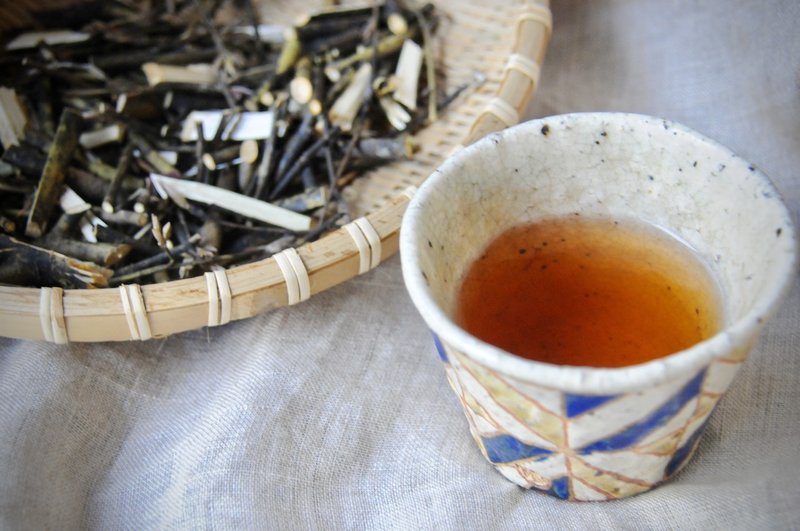 おうち時間を豊かにする 山間地から生まれた 三年番茶 と 黒文字茶 セイカ Note おうち時間を豊かにする 山間地から生まれた 三年番茶 と 黒文字茶 セイカ Note