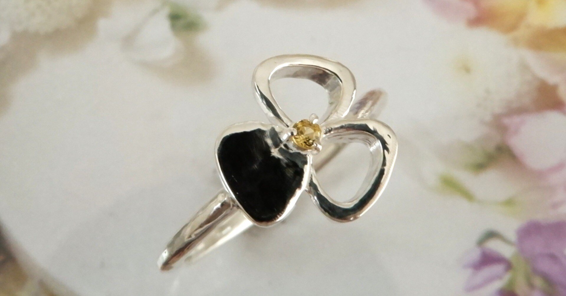 ビオラのリング｜Finedays