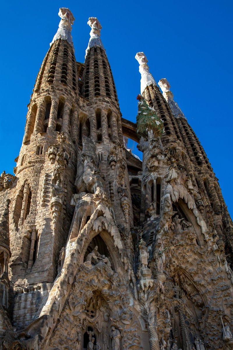 世界遺産 アントニ ガウディの作品群 Zenpaku Note