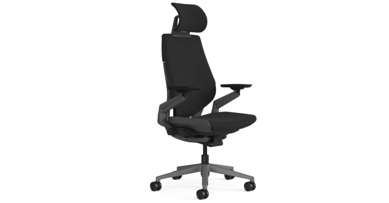 Steelcase Gesture が25％オフ── “世界基準の姿勢研究”から生まれた 