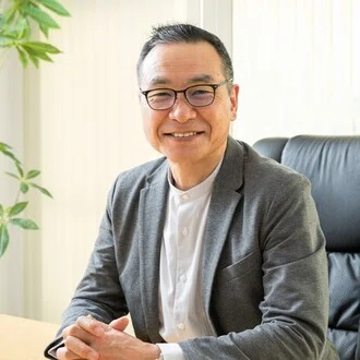安藤秀樹|最高のチームも、自分らしい未来も。コーチング×研修×コンサルティングでお手伝い