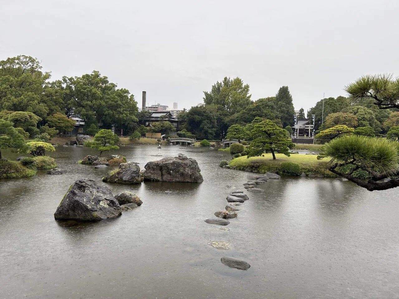 鹿児島・熊本2泊3日ひとり旅-3日目 城と公園と雨女 後編-｜chaco