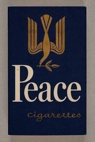 本日1/13は、たばこの日。1946年に高級たばこのピースが日本で発売され