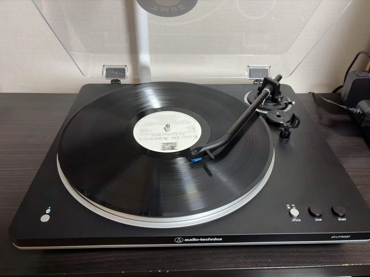 初めてのレコードプレーヤーは「AT-LP70X BT」にした話｜井上明紀