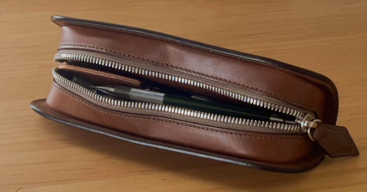 筆箱紹介 デブペンケース｜青衣