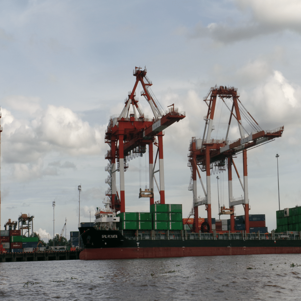 2 カリマンタン島1人旅 │ ロックバンタン水上マーケットとクンバン島