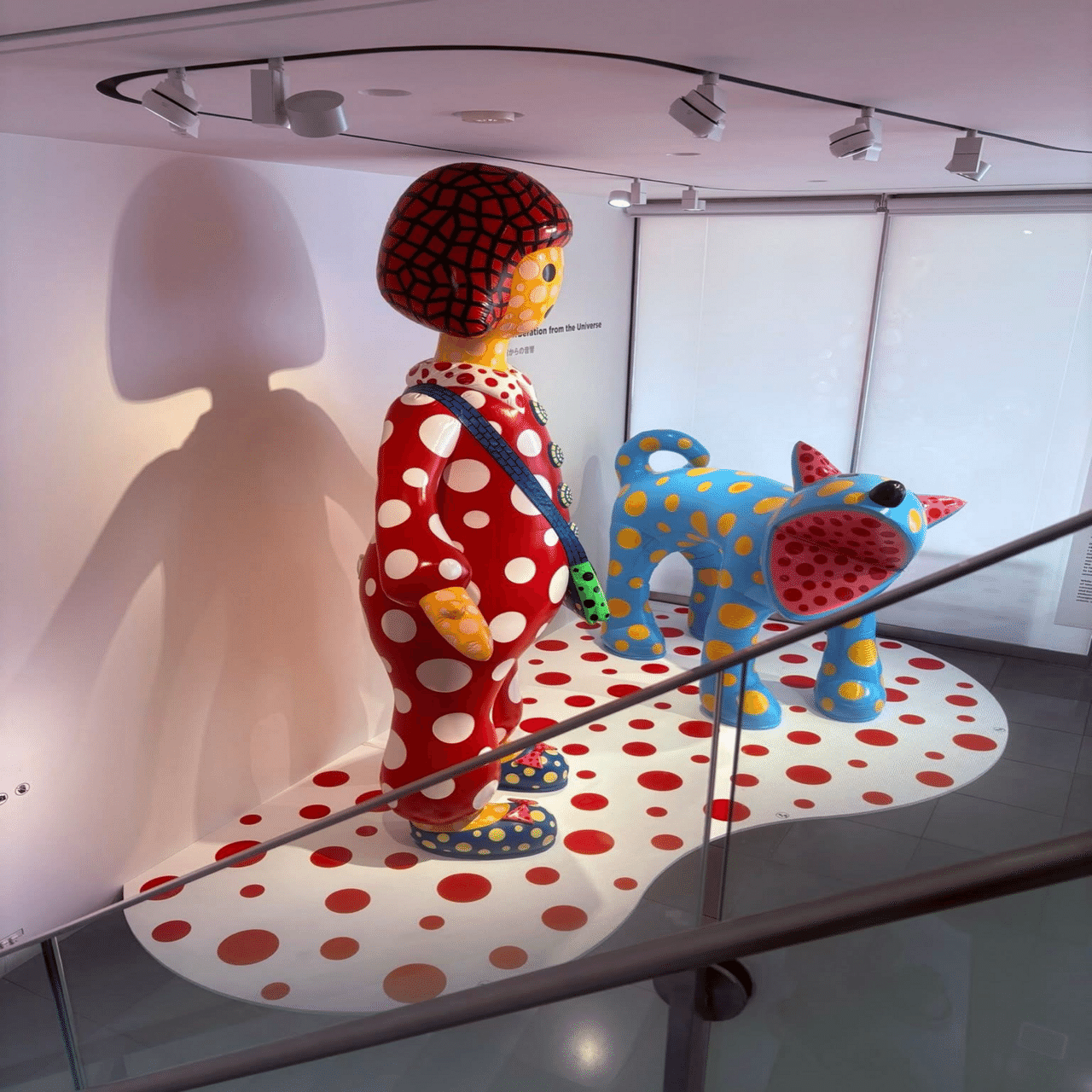 草間彌生美術館「宇宙からの音響」 “Reverberation from the Universe