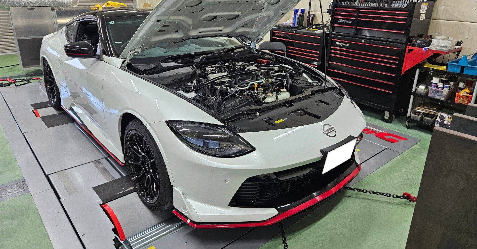 Not NISMO用パワーエディターRをRZ34 NISMO フェアレディZに装着して