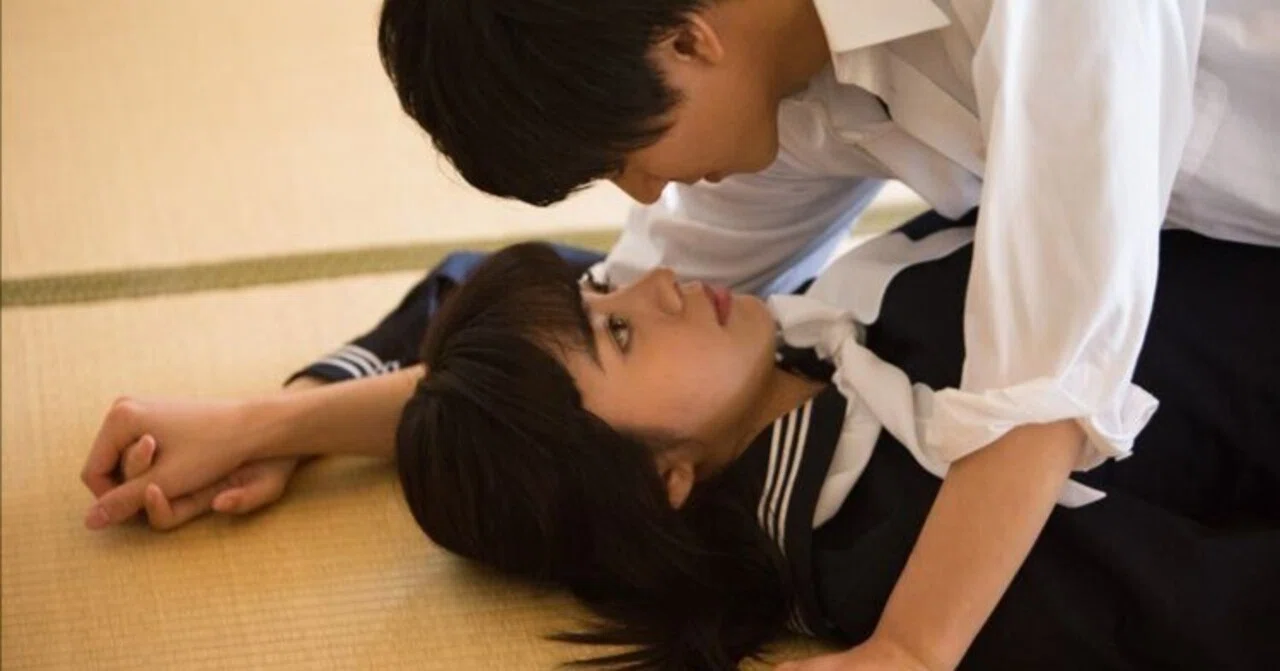 正常 位 キス