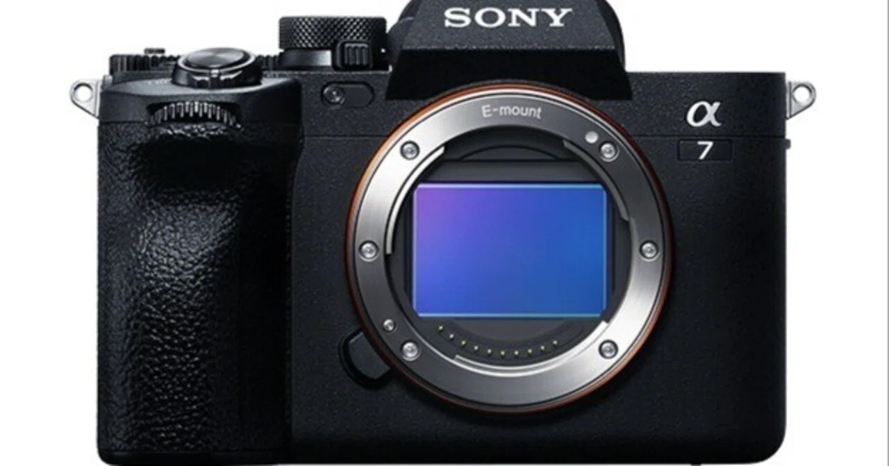 噂】現時点で噂されているα7VがデュアルCFexpressスロットじゃないかも