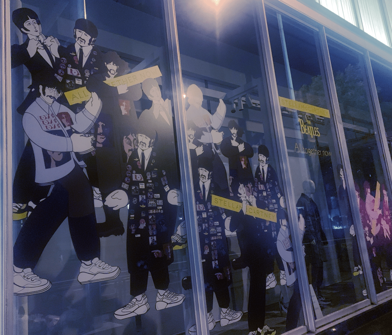 The Beatles At Via Bus Stop Daikanyama Soothe Note
