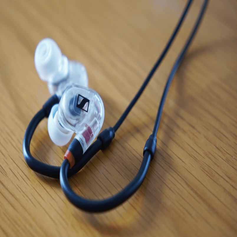 楽しむためではなく、楽しんでもらうためのイヤホン「ゼンハイザーIE