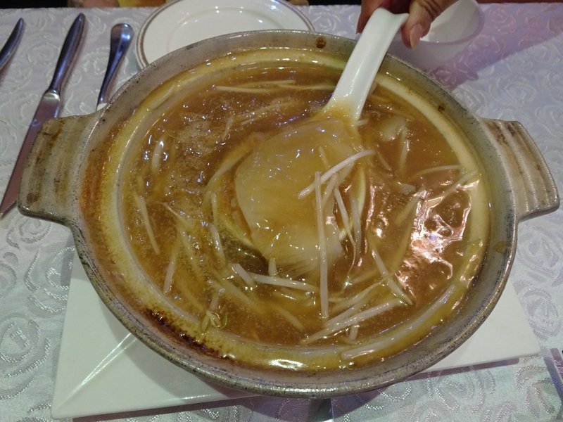 台北中山の欣欣魚翅坊にてフカヒレ料理などを食べる 門田和雄 Note