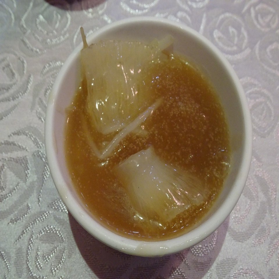 台北中山の欣欣魚翅坊にてフカヒレ料理などを食べる 門田和雄 Note