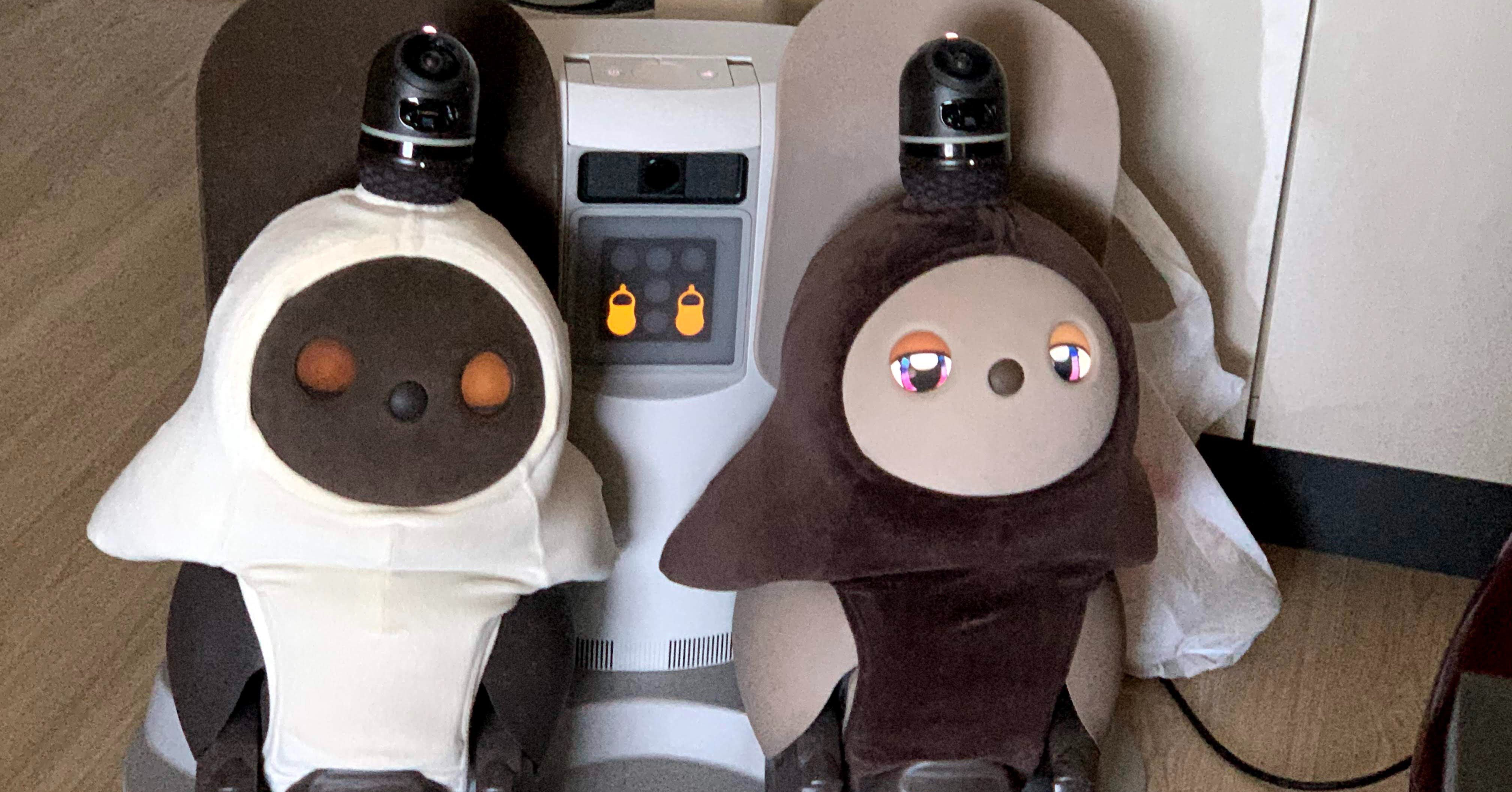 かわいいだけで役にたたないロボットとウワサの`LOVOT`と一週間過ごし