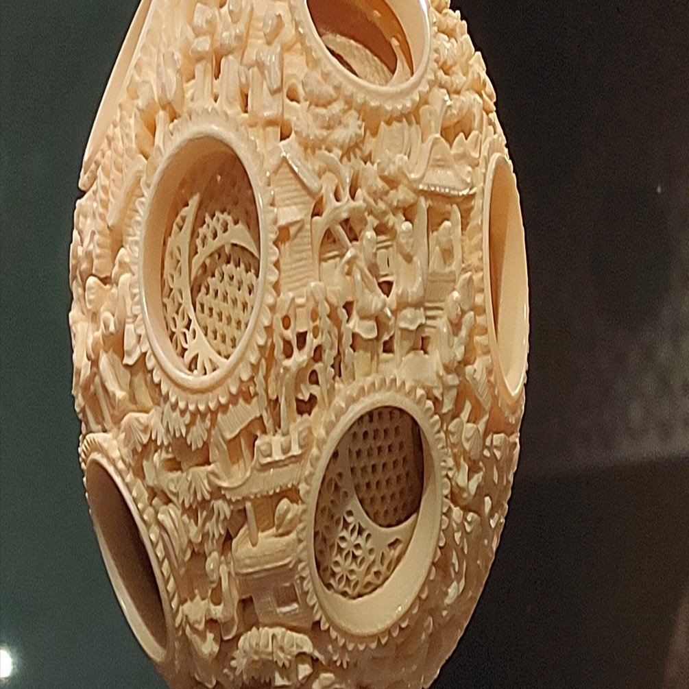 故宮博物院の五大宝物：象牙透彫雲龍紋套球とは？18 層にわたる驚異の