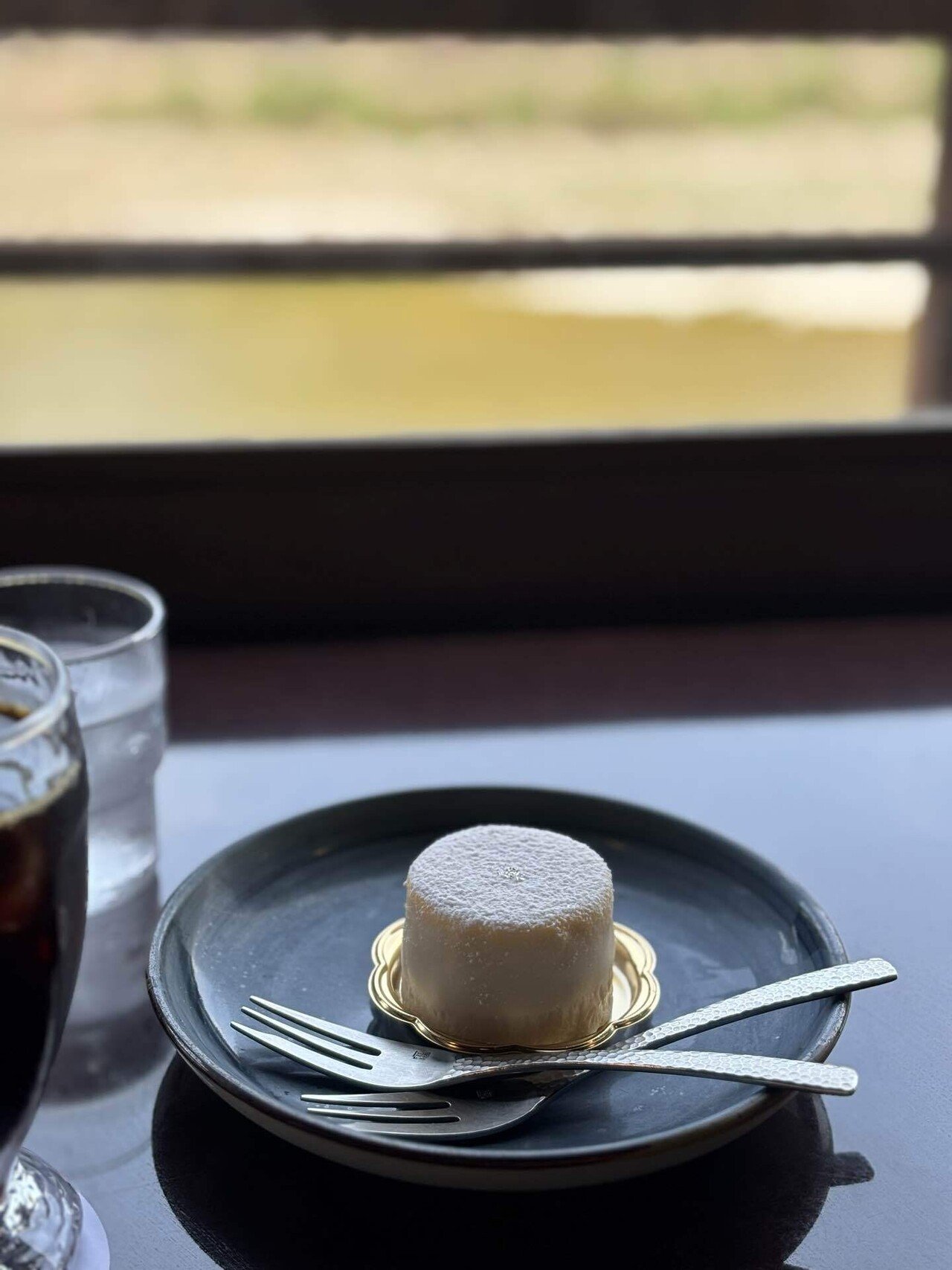 ☕️𓏸五十鈴川を眺めながら ちいさな甘い休憩｜ハナハナ