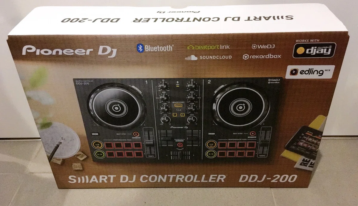 極美品 パイオニア Pioneer DDJ-200 DJコントローラー（おうちで気軽に 