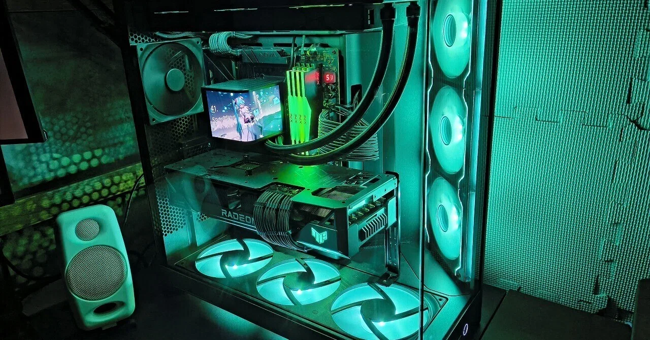特徴的なファン角度に信頼感：NZXT H9 Flow RGBと仲間たち｜香月聡司