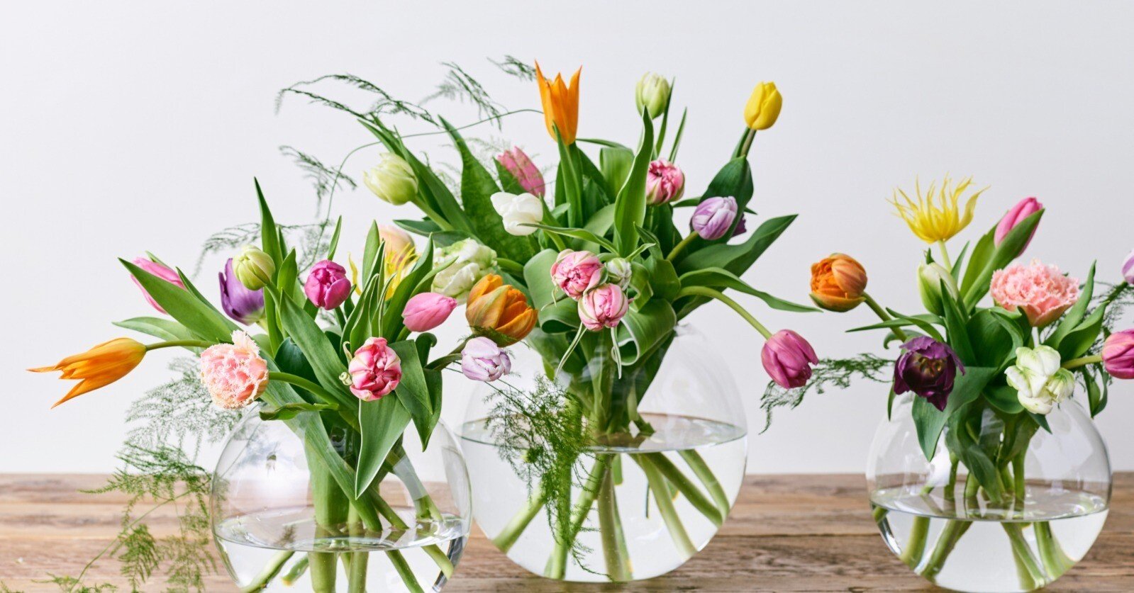 旬の花を美しく飾るには？｜チューリップの魅力とスタイリング5選