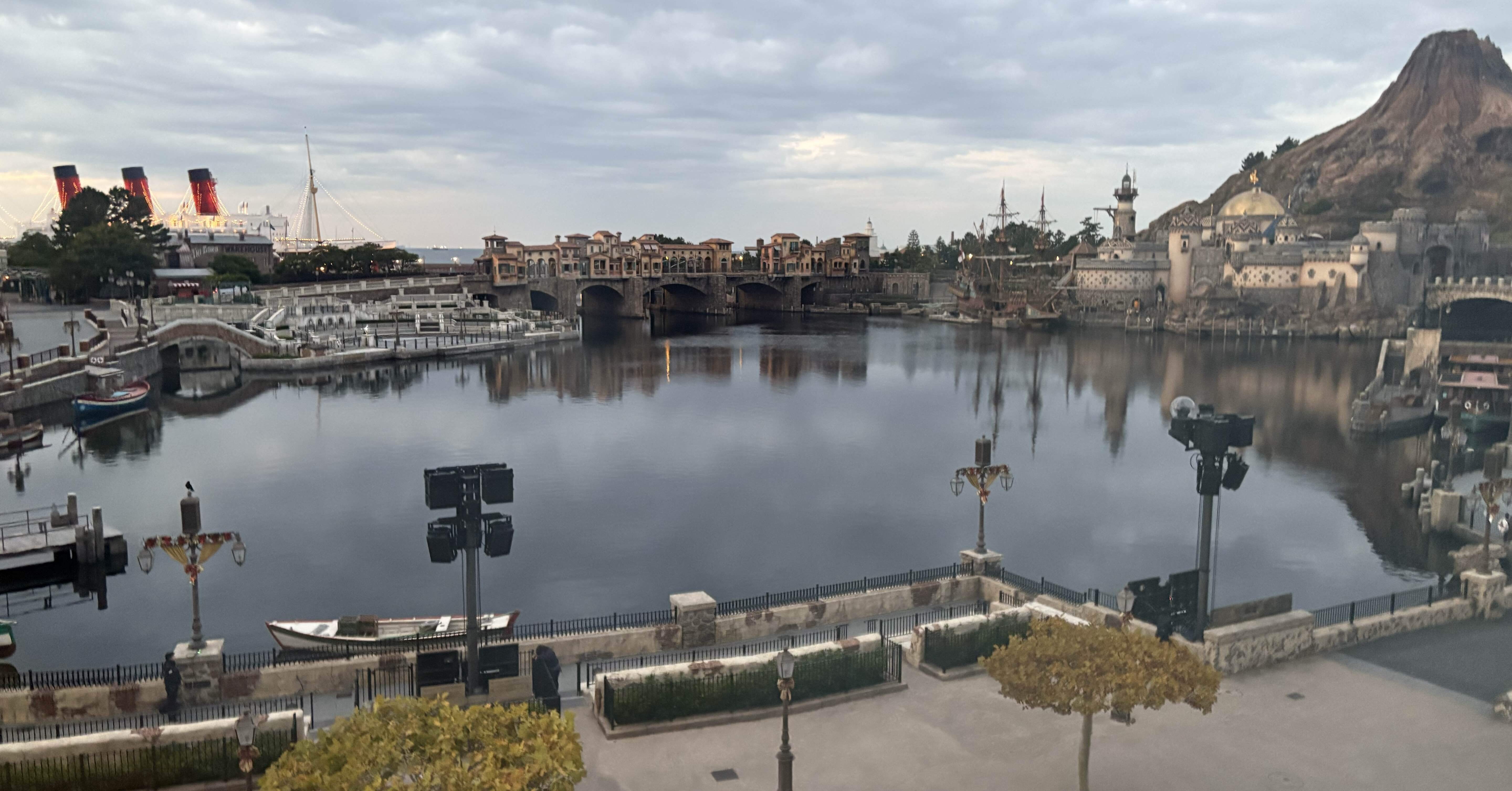 混雑日のディズニーシー ハッピーエントリーのおすすめの周り方｜うみ