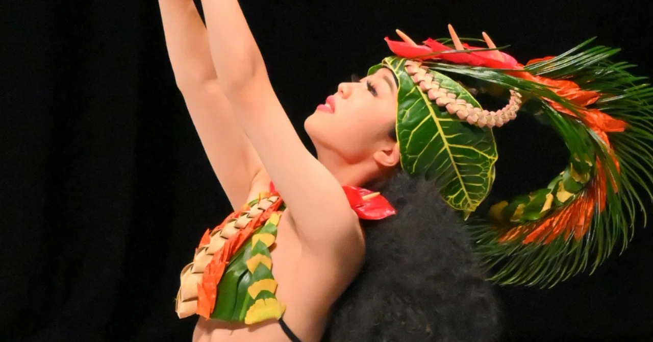 新しい習い事始めませんか？タヒチアンダンス生花衣装制作｜PŌPOU