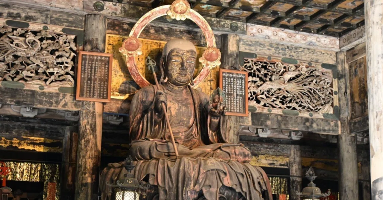 虚空蔵菩薩 ― 無限の智慧と福徳を司る大菩薩|株式会社カネタ 虚空蔵菩薩 ― 無限の智慧と福徳を司る大菩薩|株式会社カネタ