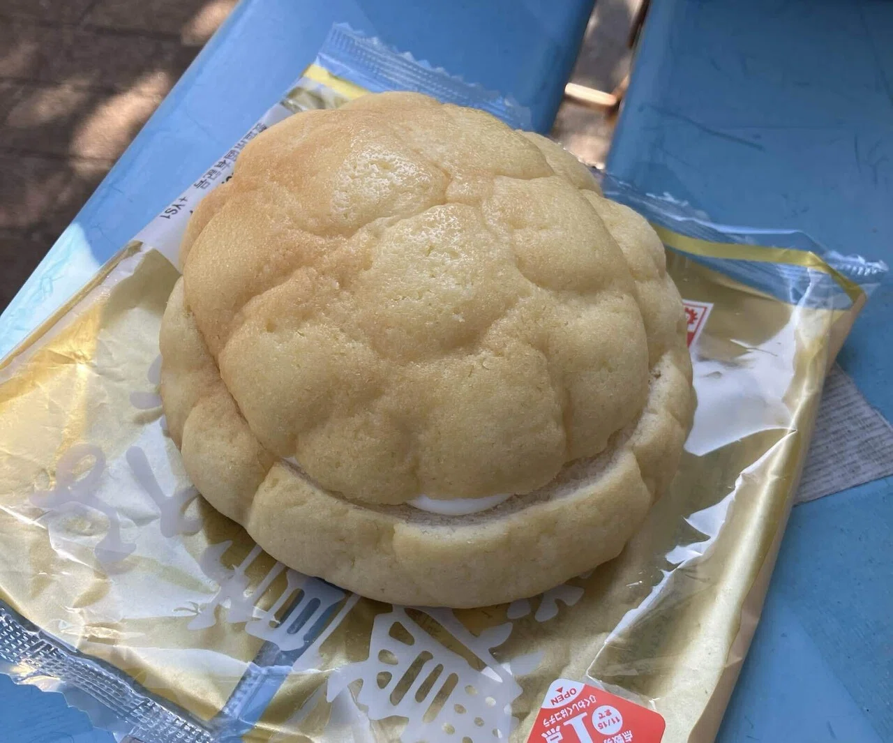 菓子パン紀26 ヤマザキ 濃厚な満足感 バターメロンパン｜熊の場所