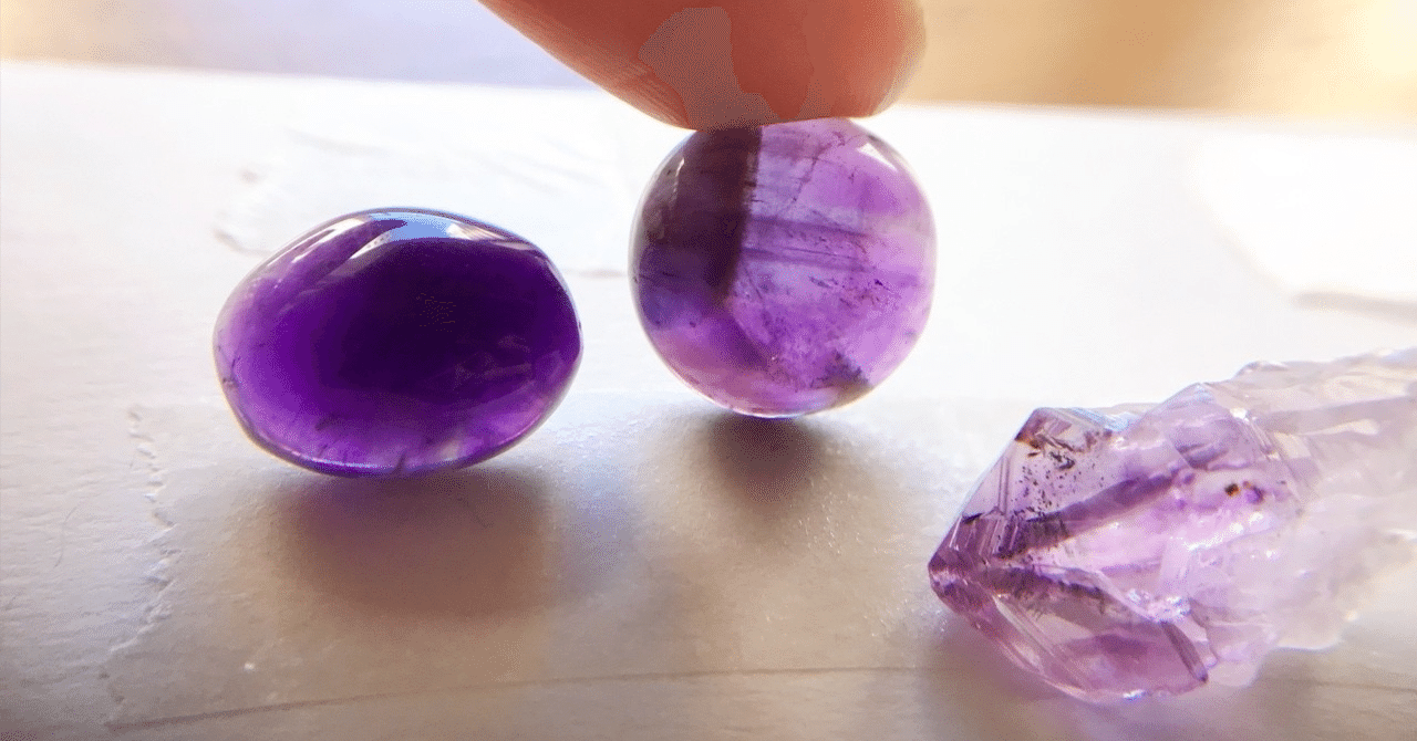 アメジスト：高貴なる愛と癒やしの紫水晶｜√11