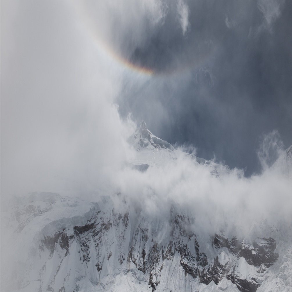 なぜ登るのか。その答えをくれた一筋の虹」｜Tomoaki Umino