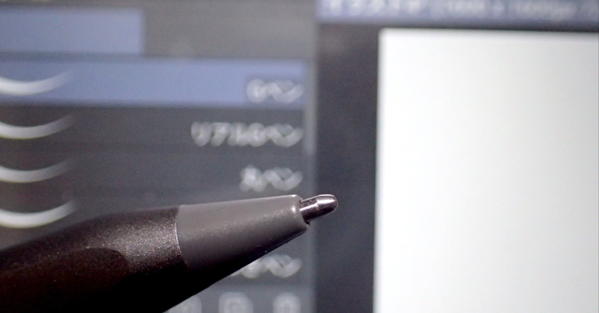 お絵描きタブレット#6【TECLAST ArtPad Pro】メタルペン先のDIY｜あくびぃ