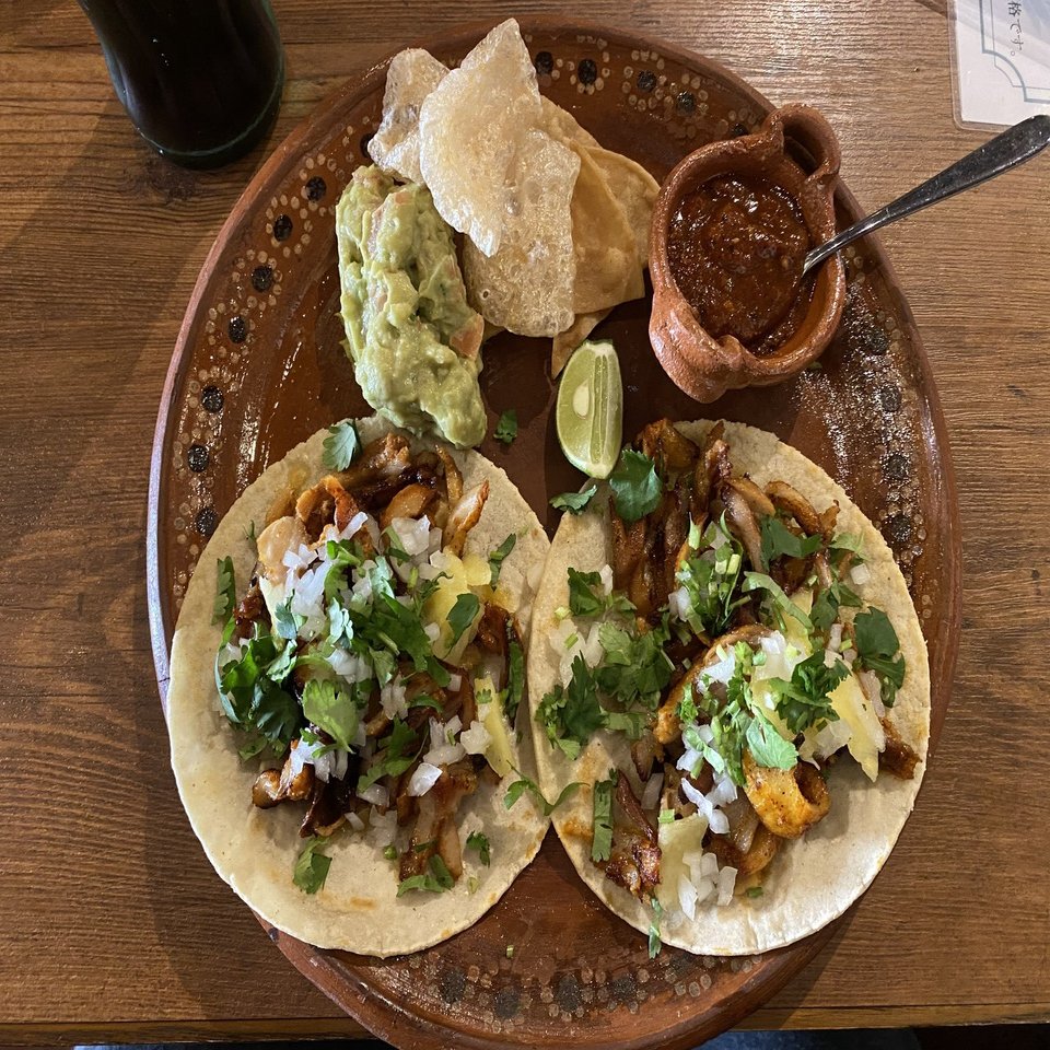 大阪で食べた #タコス｜高木払い