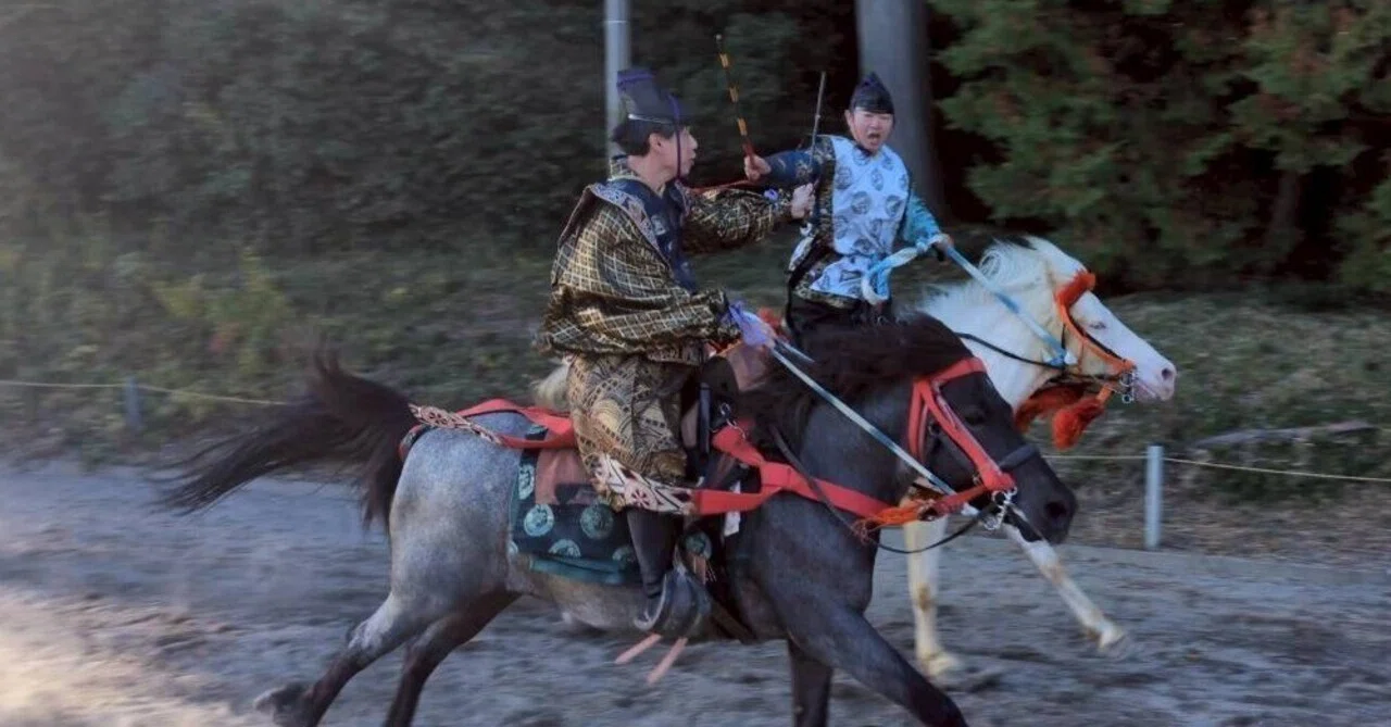 【中古】日本の伝統馬術〈馬上武芸篇〉 (1975年) 漆拾捌 古の馬術が蘇る、馬上武芸奉納まつり｜銭湯民族 祭屋人