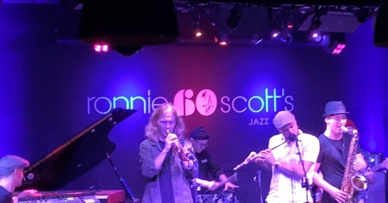 * Column："若者はジャズを恐れていない"という話（3,200字）