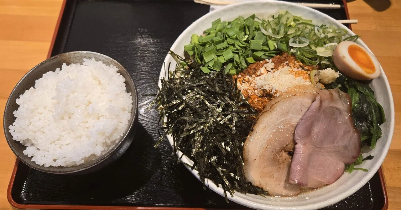 🍜 湯気の向こう側（第4話）— 麺屋 隆志 台湾まぜそば/🍜 Beyond the