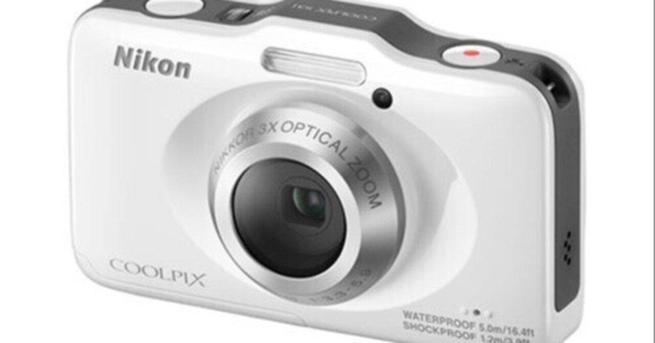 防水 5m + 耐衝撃 1.2m で、一万円を切る [ Nikon デジタルカメラ