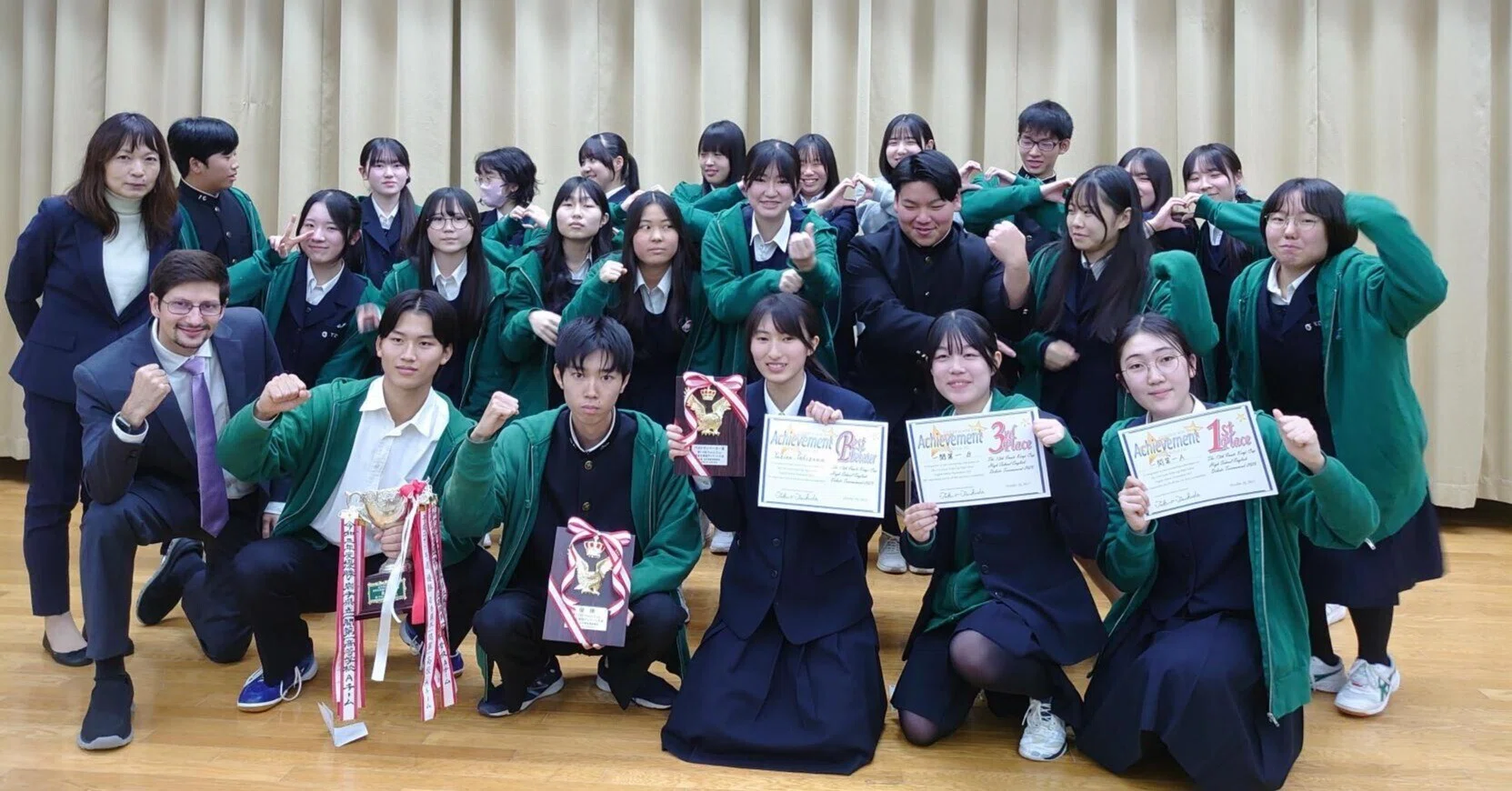英語研究部】岩手県Kenji Cup高校生英語ディベート大会 ☆優勝☆｜岩手