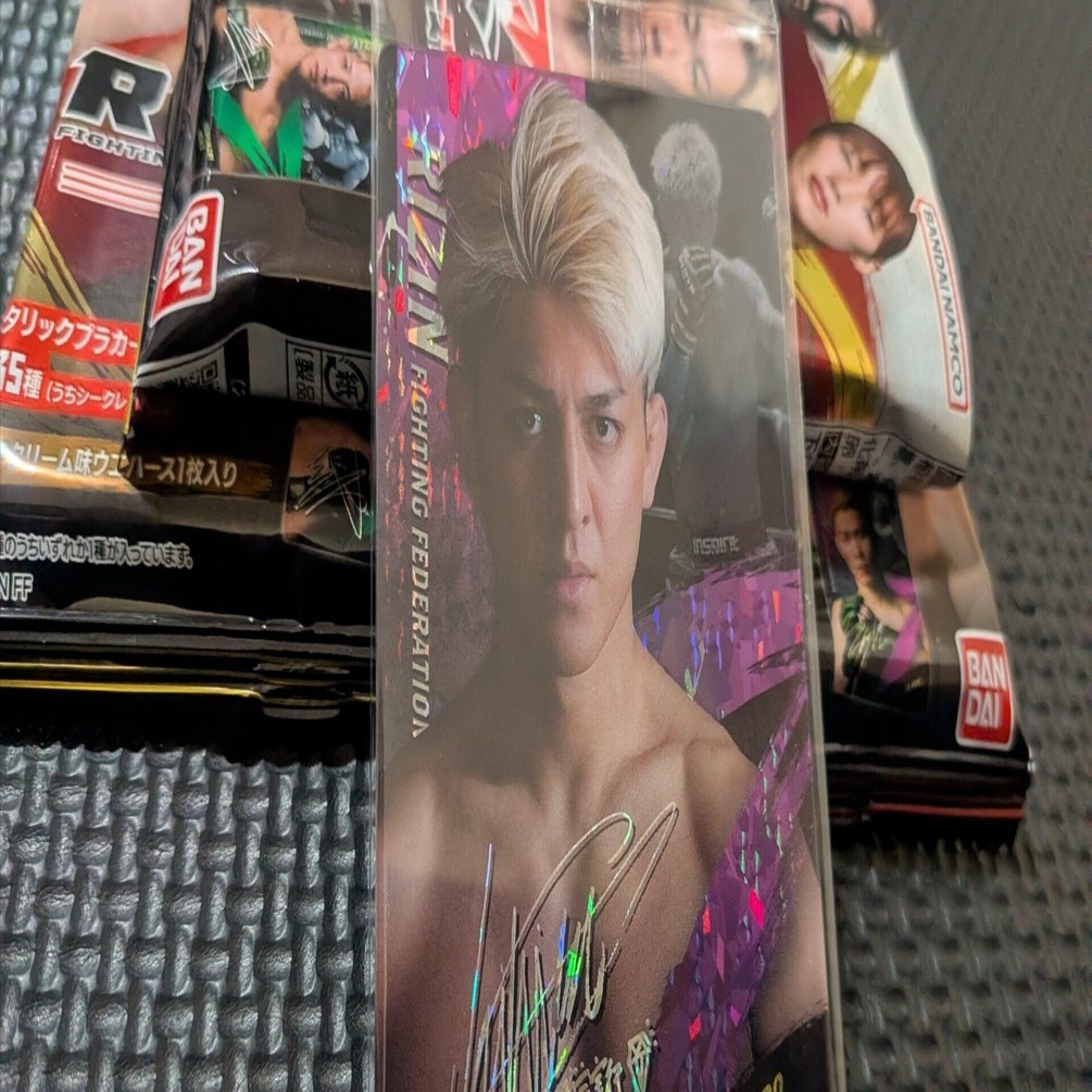 RIZINウエハースで当たったカードを語る③ 鈴木千裕【格闘素人ひとこと