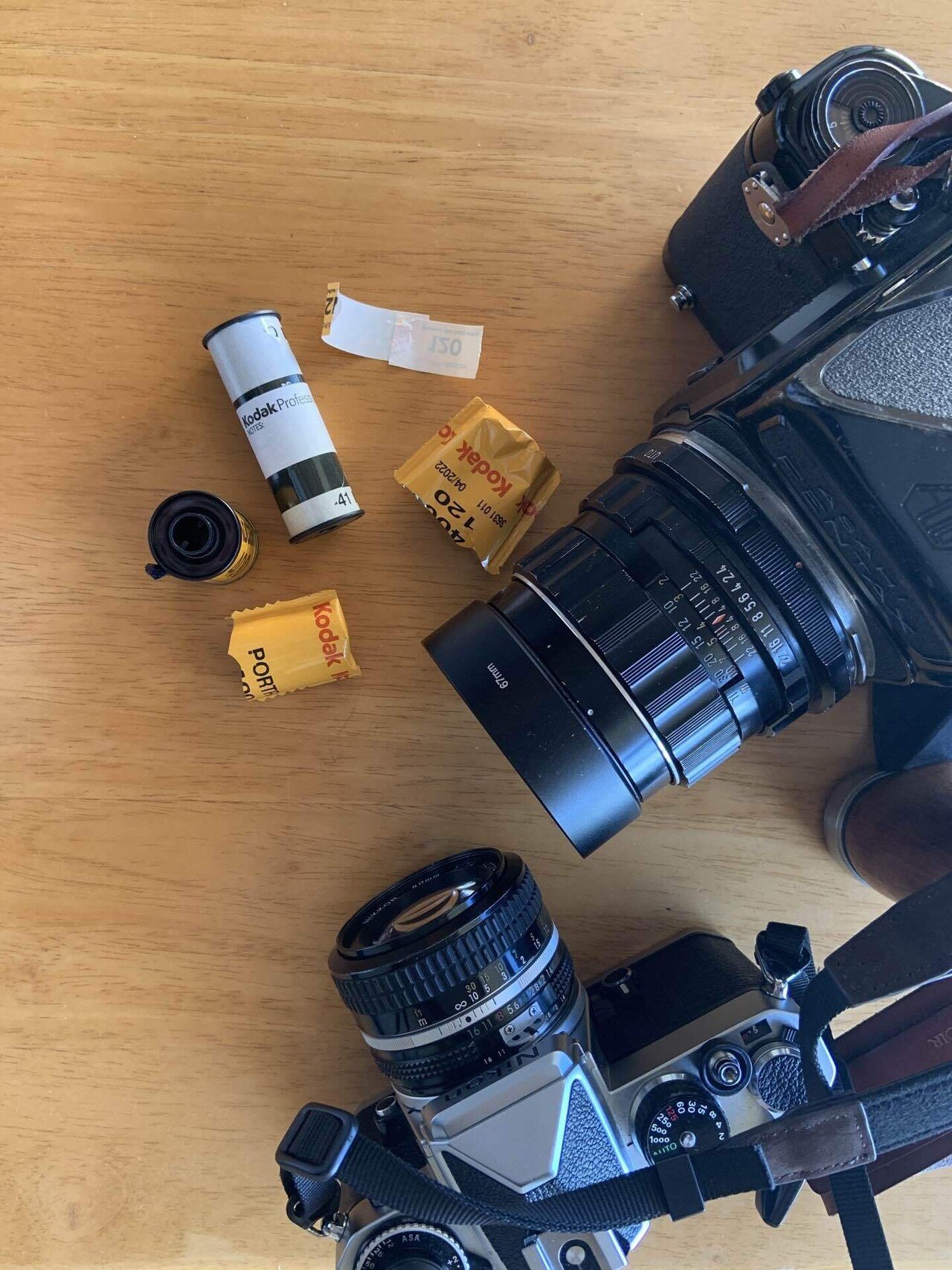 わたしがフィルムカメラを使う理由 | PENTAX67 | Nikon FE｜宮﨑 美咲