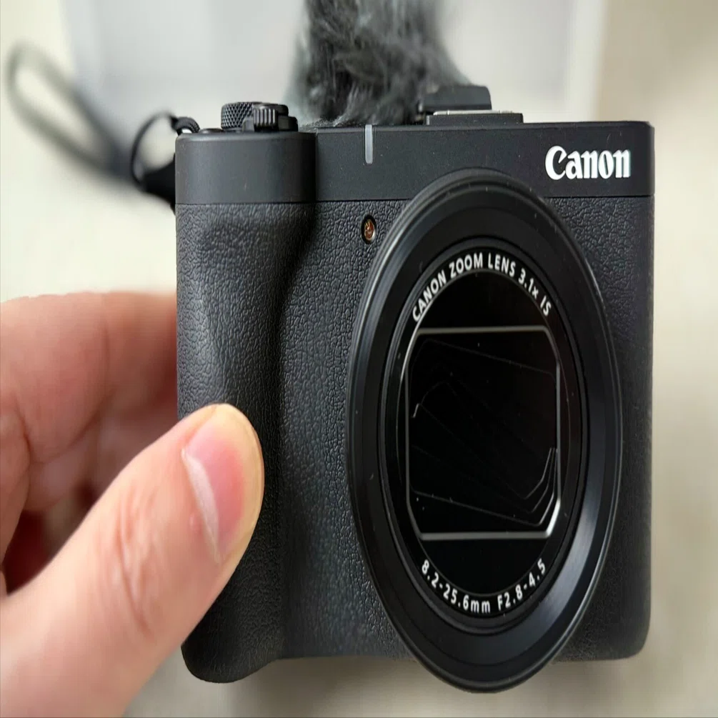 CanonかSONYか。PowerShotV1をサブにすると揺れ動く｜Aaron Shin