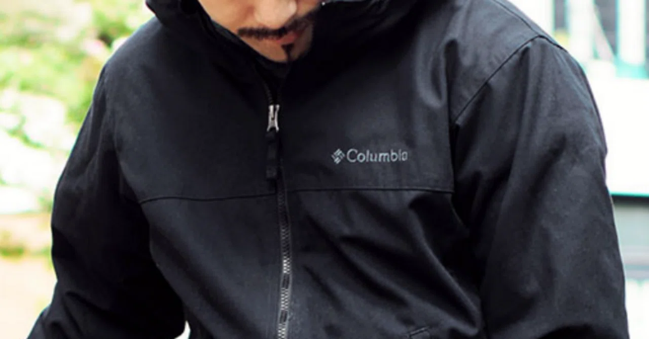 Columbia マウンテンパーカー」街にも馴染むタフな一枚｜Piro