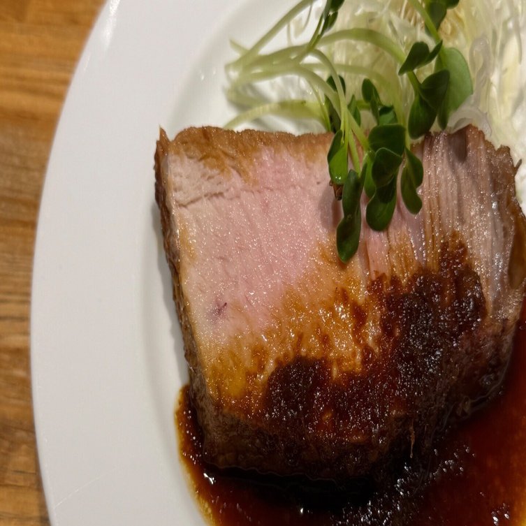 洋食おがたのハンバーグ｜新保吉伸/Niiho Yoshinobu