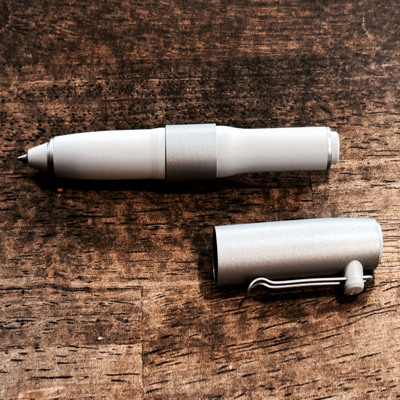 ユニボールゼントのシグニチャーモデルがやっと買えた話と感想｜GOOD