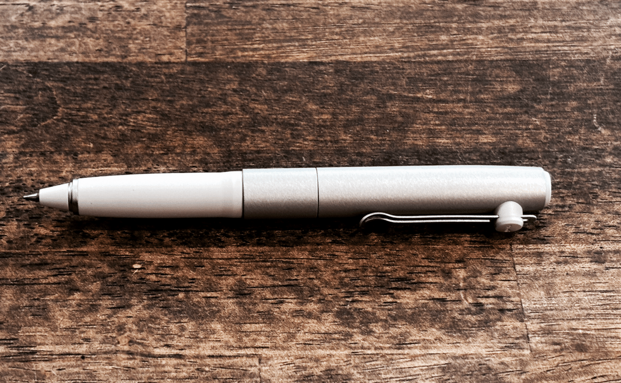 ユニボールゼントのシグニチャーモデルがやっと買えた話と感想｜GOOD