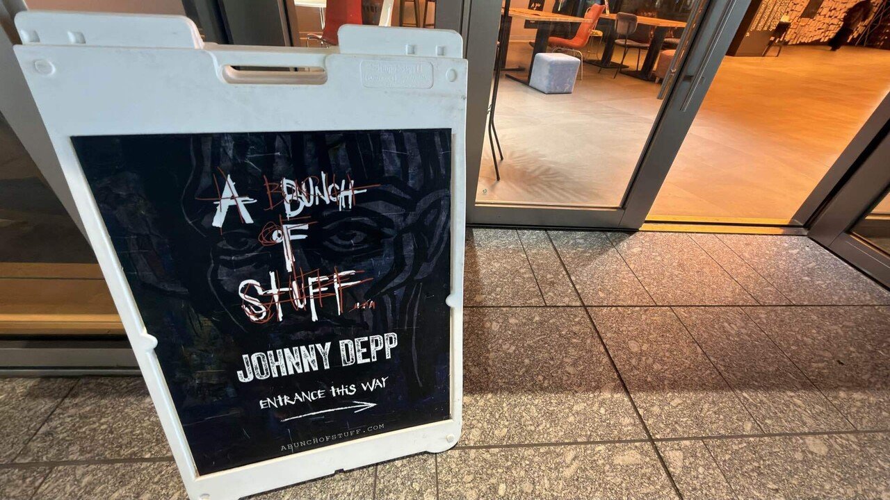 Johnny Depp｠A Bunch of Stuff💀🍷｜mk