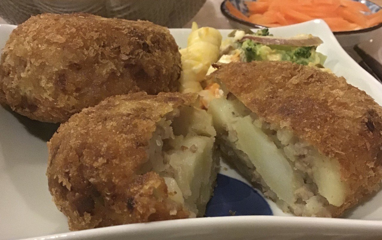 ノート書き始めて アウトプットを定期的にするようになりました そのためか インプットへの意欲が高まった気がする しかし やりたい事が渋滞して結局 Twitterをだらだら見てしまうと言う 一個一個消費して 月の石 Note